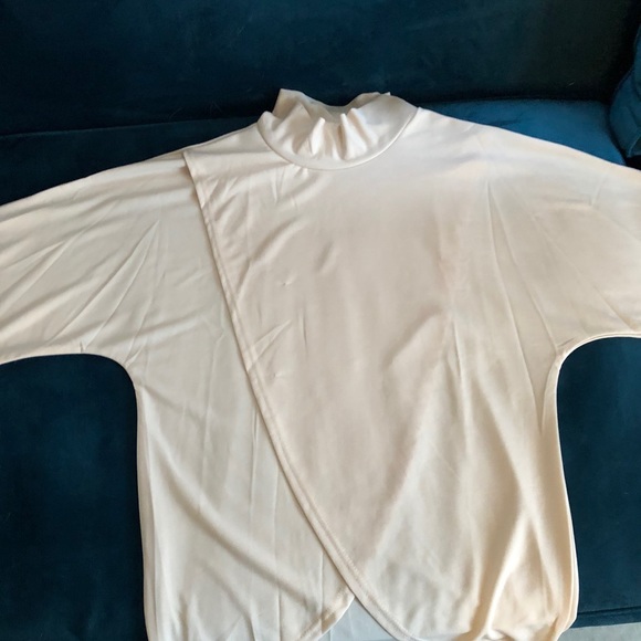 Peach Tunic Cross Front or Back - Picture 3 of 5